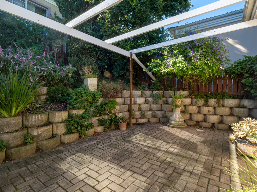 2 Bedroom Property for Sale in Old Place Western Cape